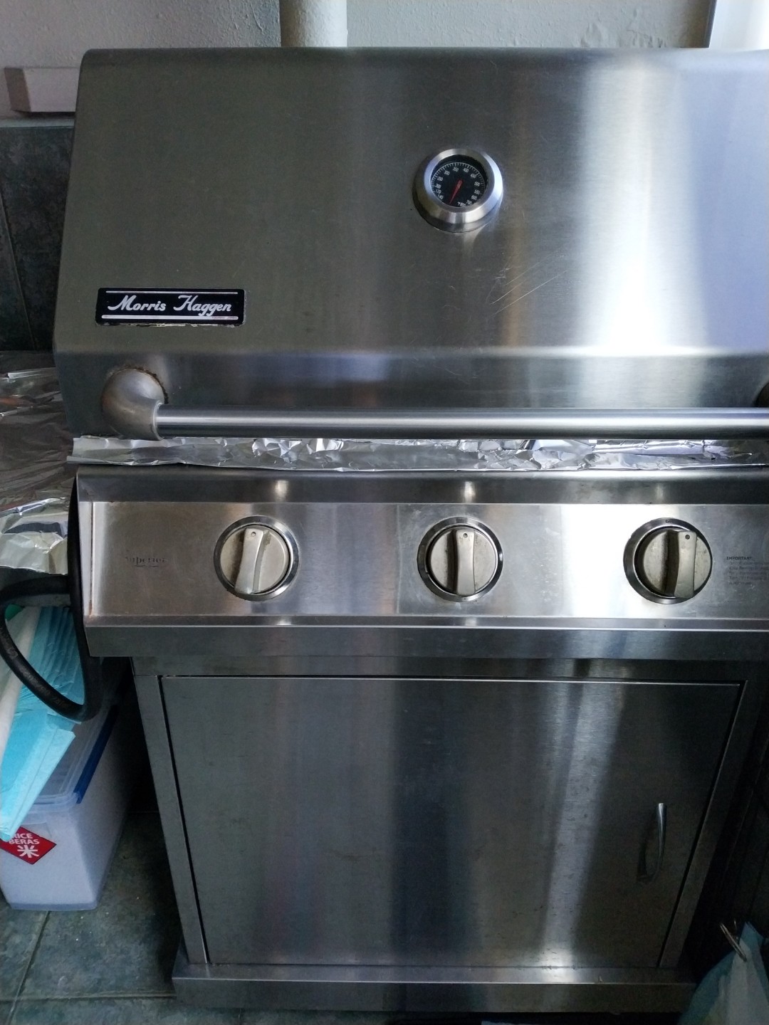 Morris Hagen Gas BBQ PIT, TV & Home Appliances, Kitchen Appliances, BBQ