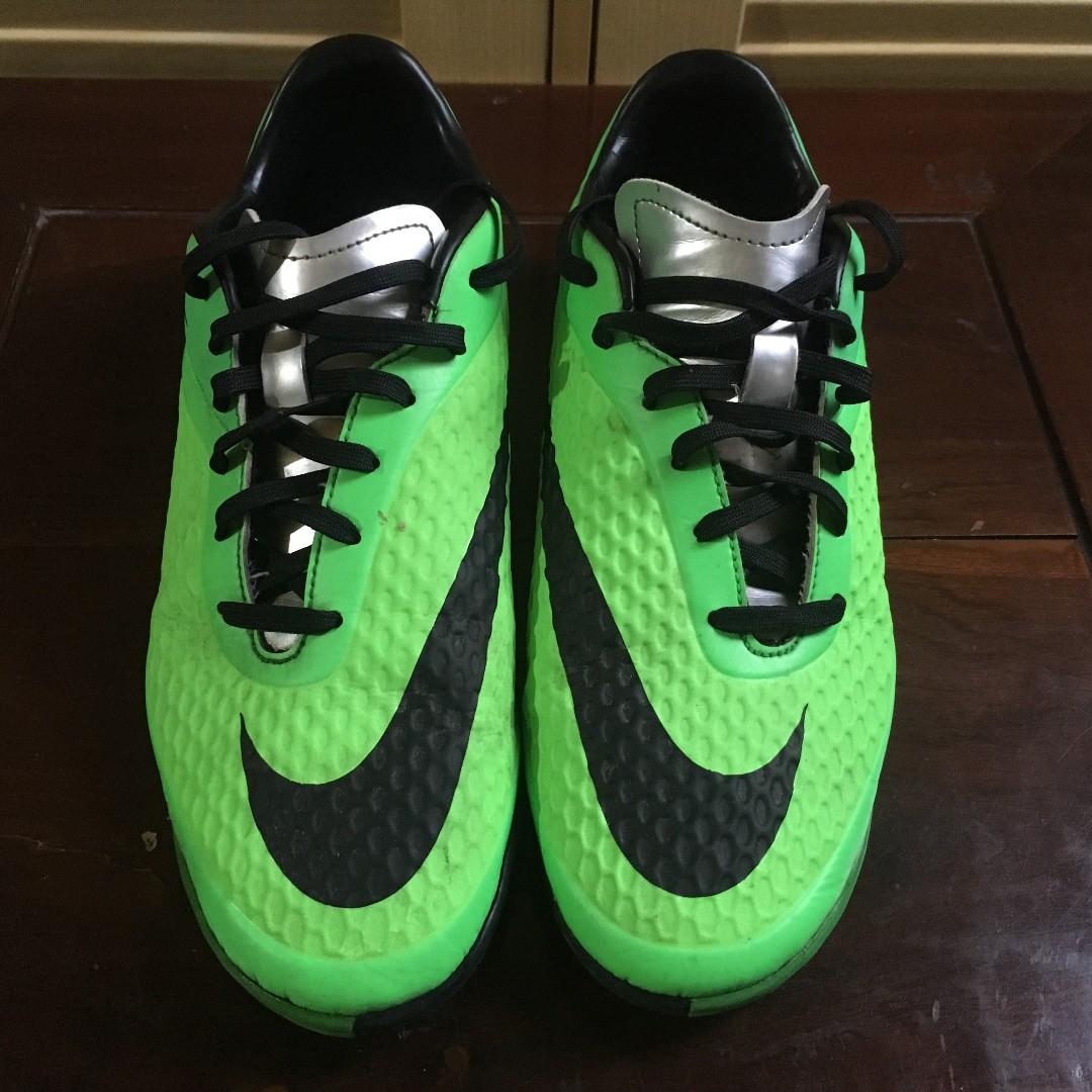 Sepatu futsal deals nike hypervenom hijau