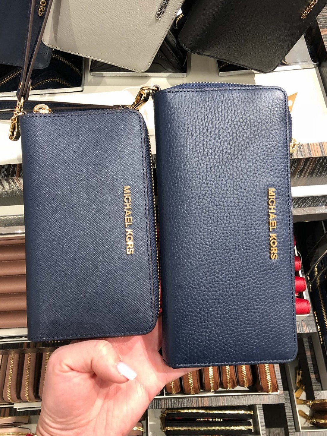 michael kors jet set travel phone case