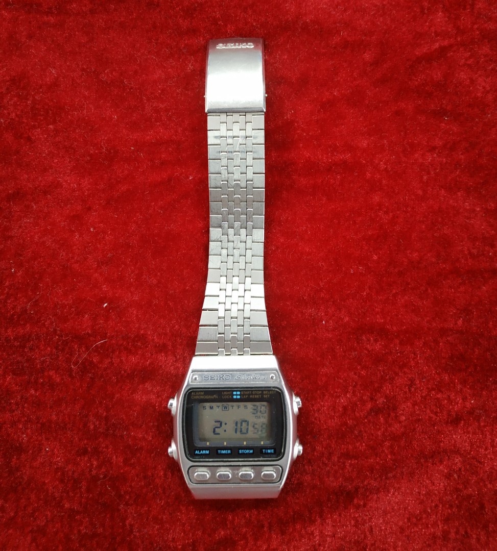 Seiko Silver Wave Digital Watch, Luxury, Watches on Carousell