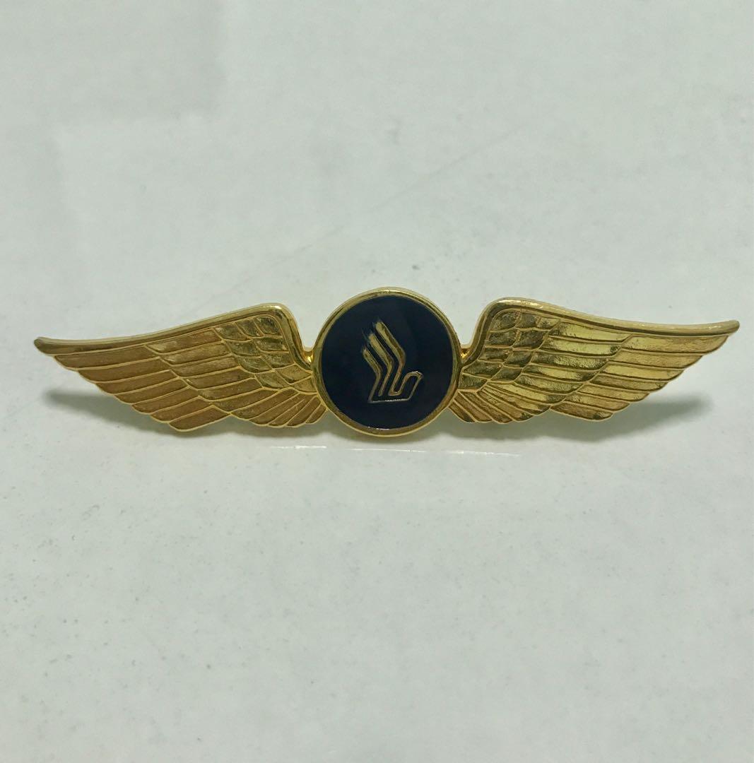 Singapore Airlines Pilot wings, Everything Else on Carousell