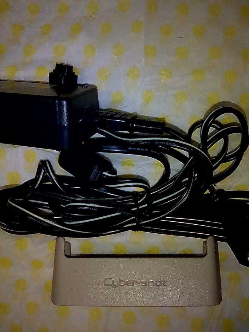 Sony camera charger (Category: Chargers) located in Quezon City. Submitted by jojosally (Listing ID 214701583, Image 2). Description: Bawas gamit kya benta n lng.