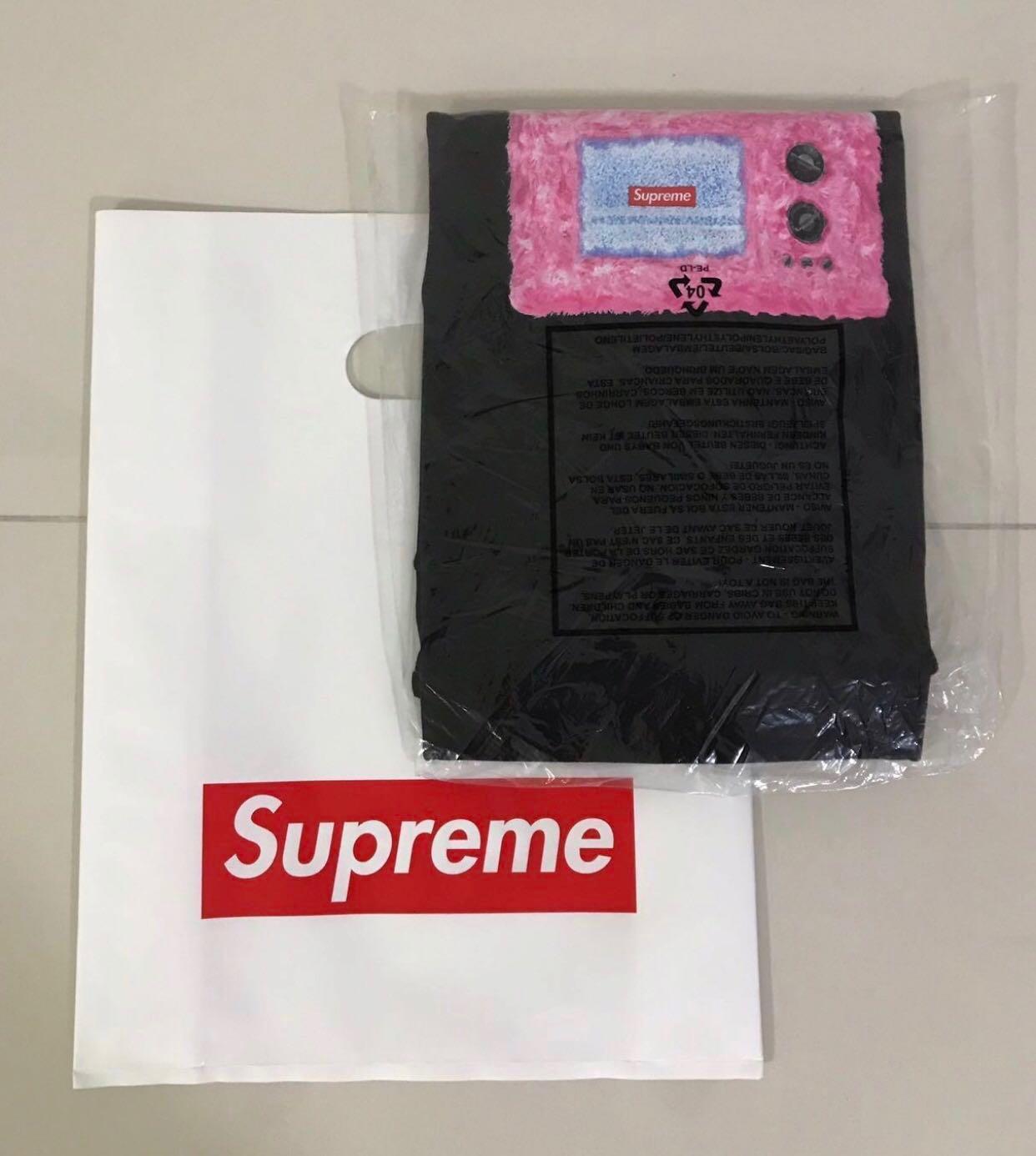 supreme tv tee black