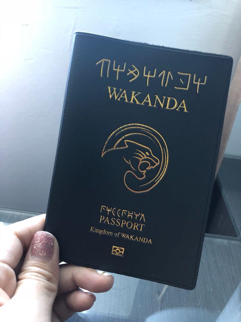 Black Panther Goldlock Passport Cover