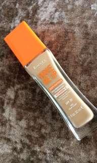 Rimmel Wake Me Up Foundation