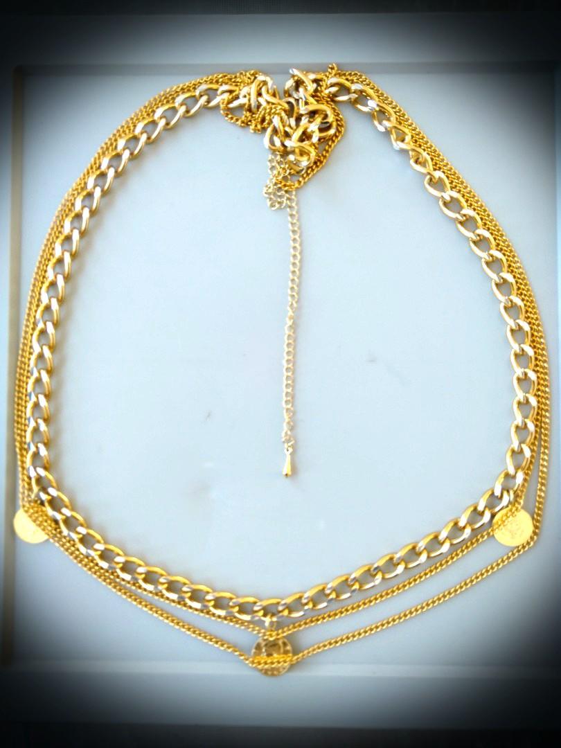 21k Gold tones Cuban hollow (Category: Luxury Accessories) located in Manila. Submitted by mindplanets (Listing ID 214807055, Image 1). Description: Hollow cuban chain half dollar hollow charms jamaica necklace 21k gold tones on hollow chains (only the 3 connector links of charms and shortchain are magnetc), --the general long chains , cubans, and charms, however- all are non magnetic, 47 grams weight.