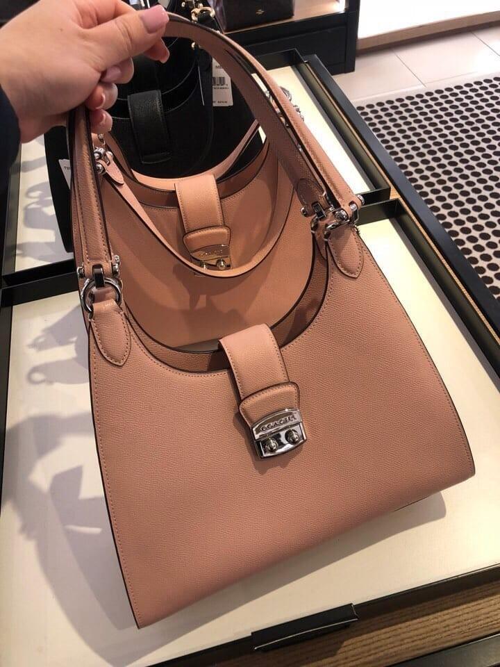 coach avary shoulder bag
