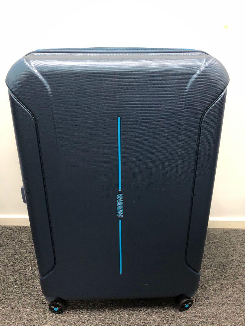 BN American Tourister Technum Spinner Luggage 77cm 28inch Hobbies