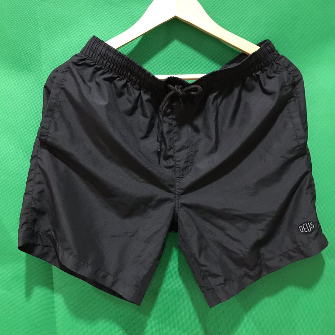 deus ex machina board shorts