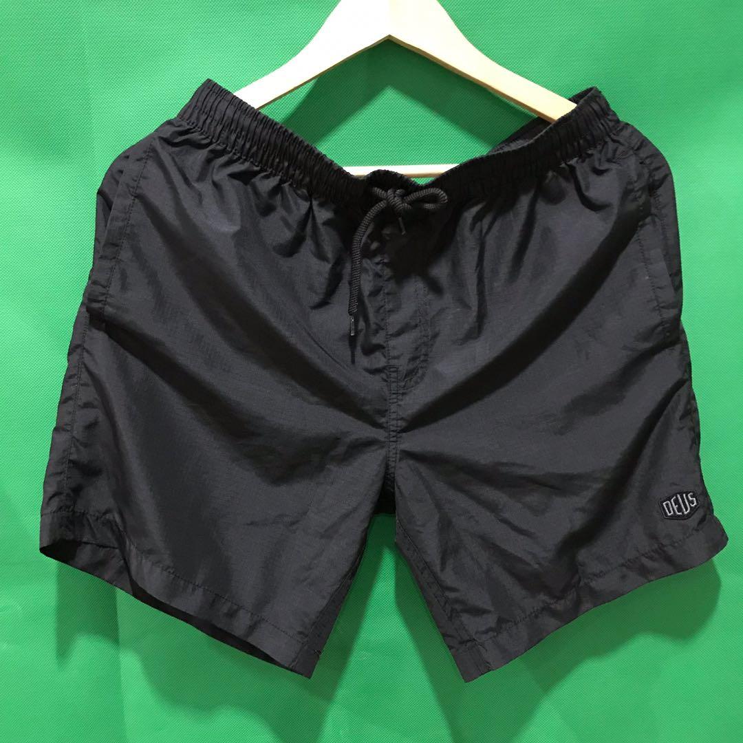 deus board shorts