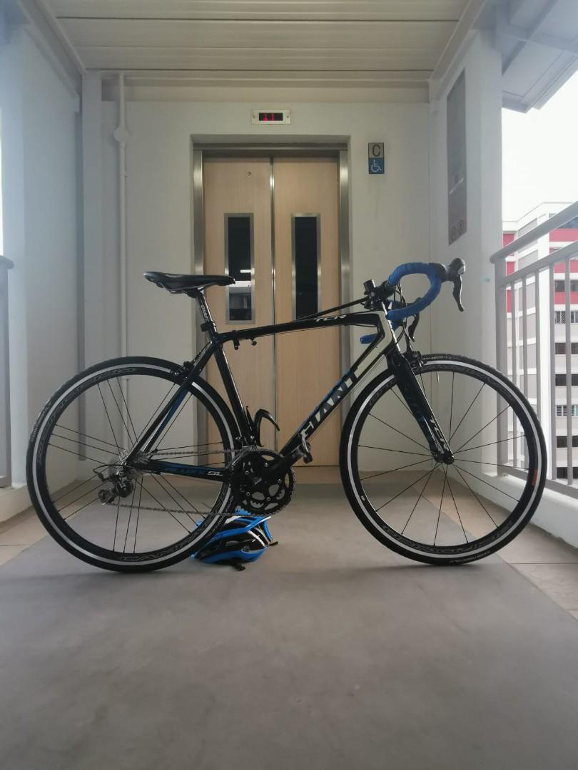 Giant TCR Aluxx SL Sports Equipment Bicycles Parts Bicycles