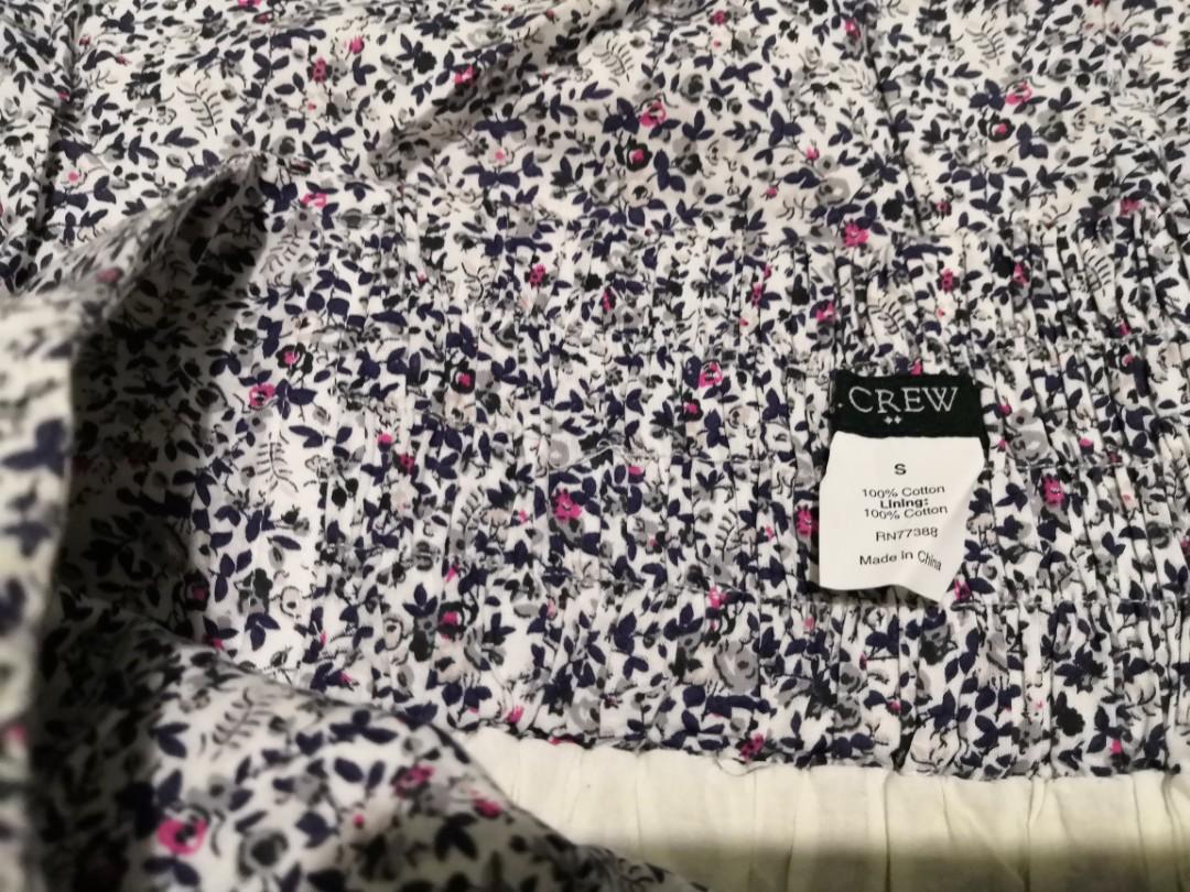 J-Crew tube Dress (Category: Dresses) located in Quezon City. Submitted by rdgineta (Listing ID 214739567, Image 3). Description: J. Crew Floral tube dress with lining 100% cotton.