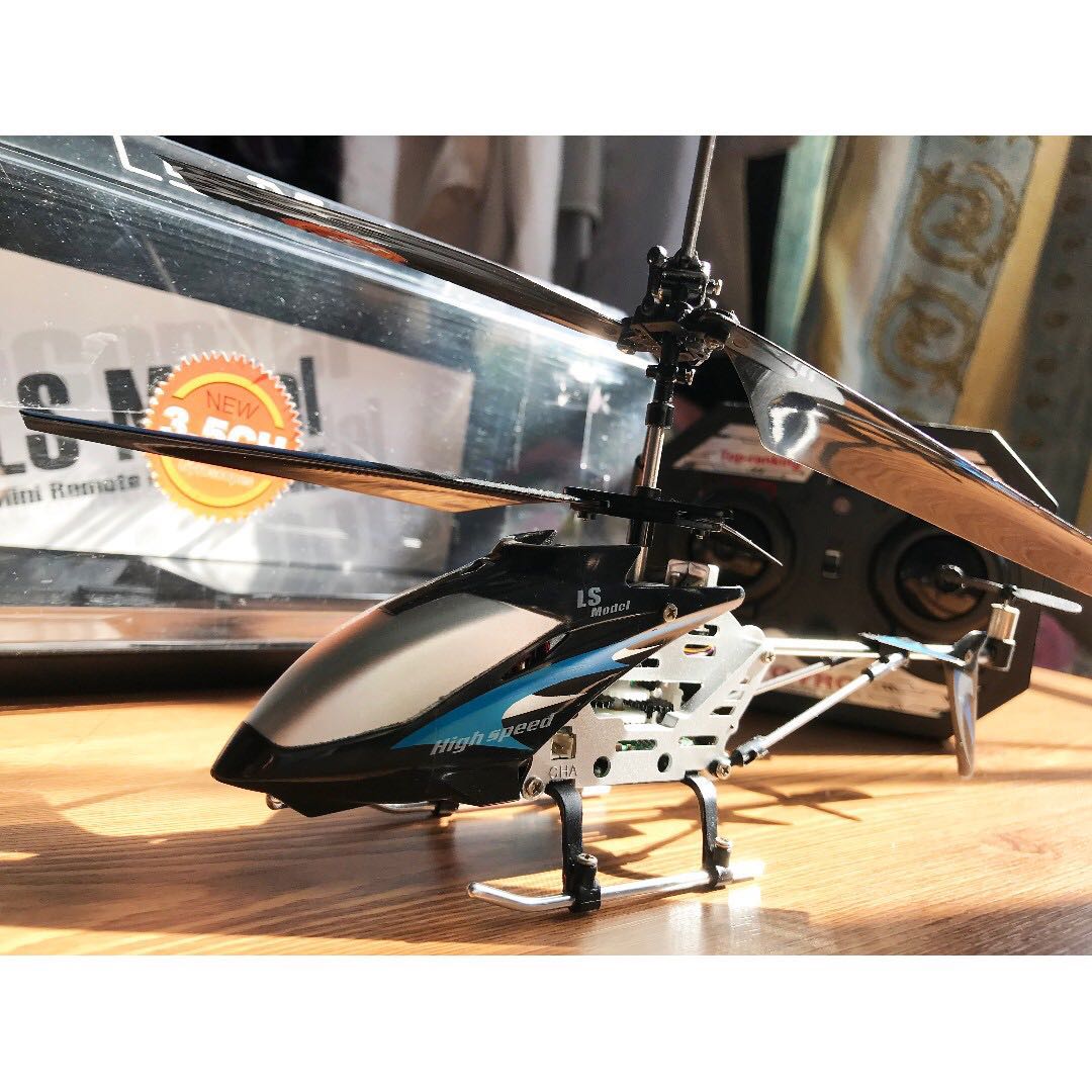 ls model helicopter