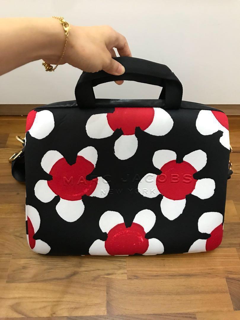 Marc jacobs neoprene laptop bag deals