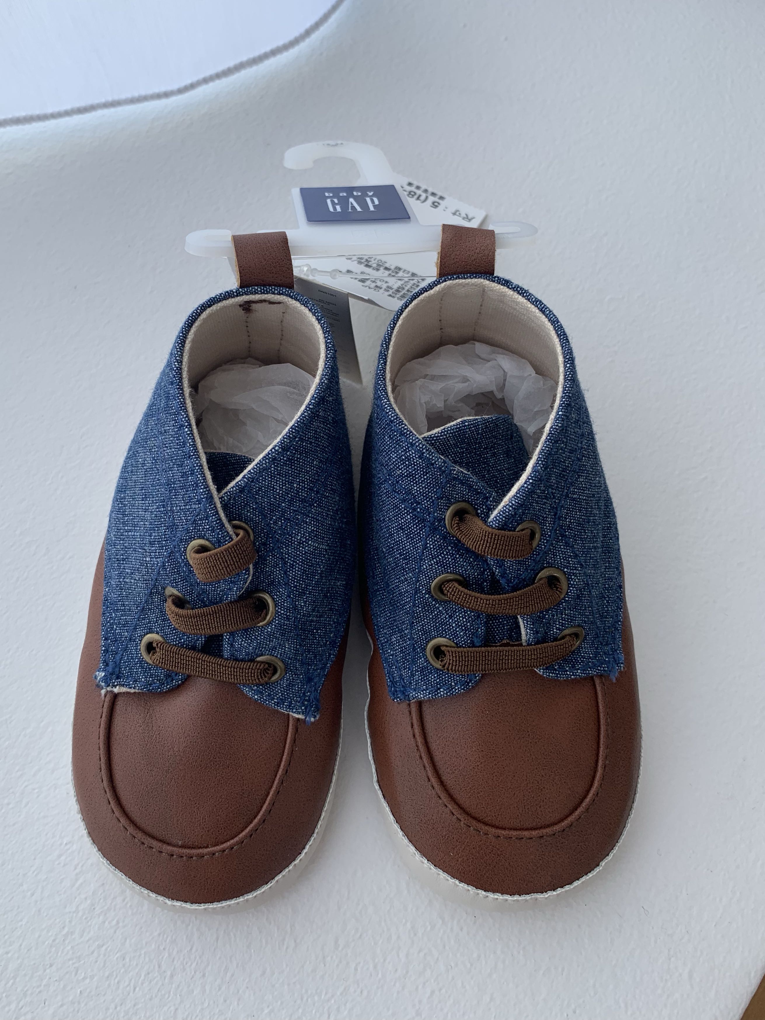 baby gap baby shoes