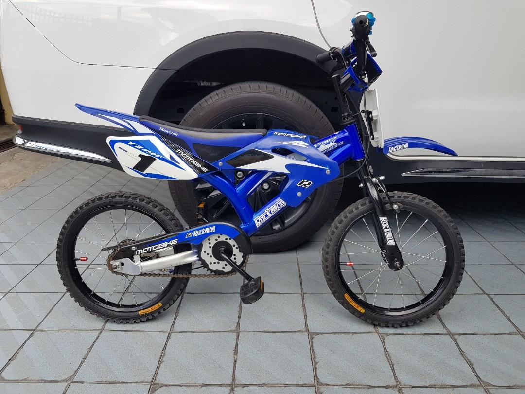 16 moto yamaha top bike assembly