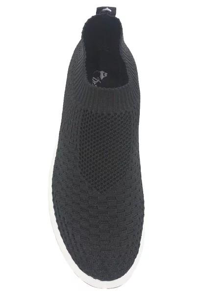 Sepatu Pria Sneakers Casual Dr Kevin Slip On Fesyen Pria Sepatu Sneakers Di Carousell