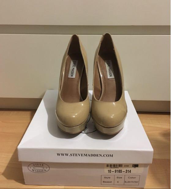 Steve Madden nude pumps sz 6 (Category: Shoes) located in Toronto. Submitted by chillby (Listing ID 214751200, Image 2). Description: Great condition. used abt 3x since bought. Was a lil loose since I’m 5.5 No box, threw it out since I moved. .