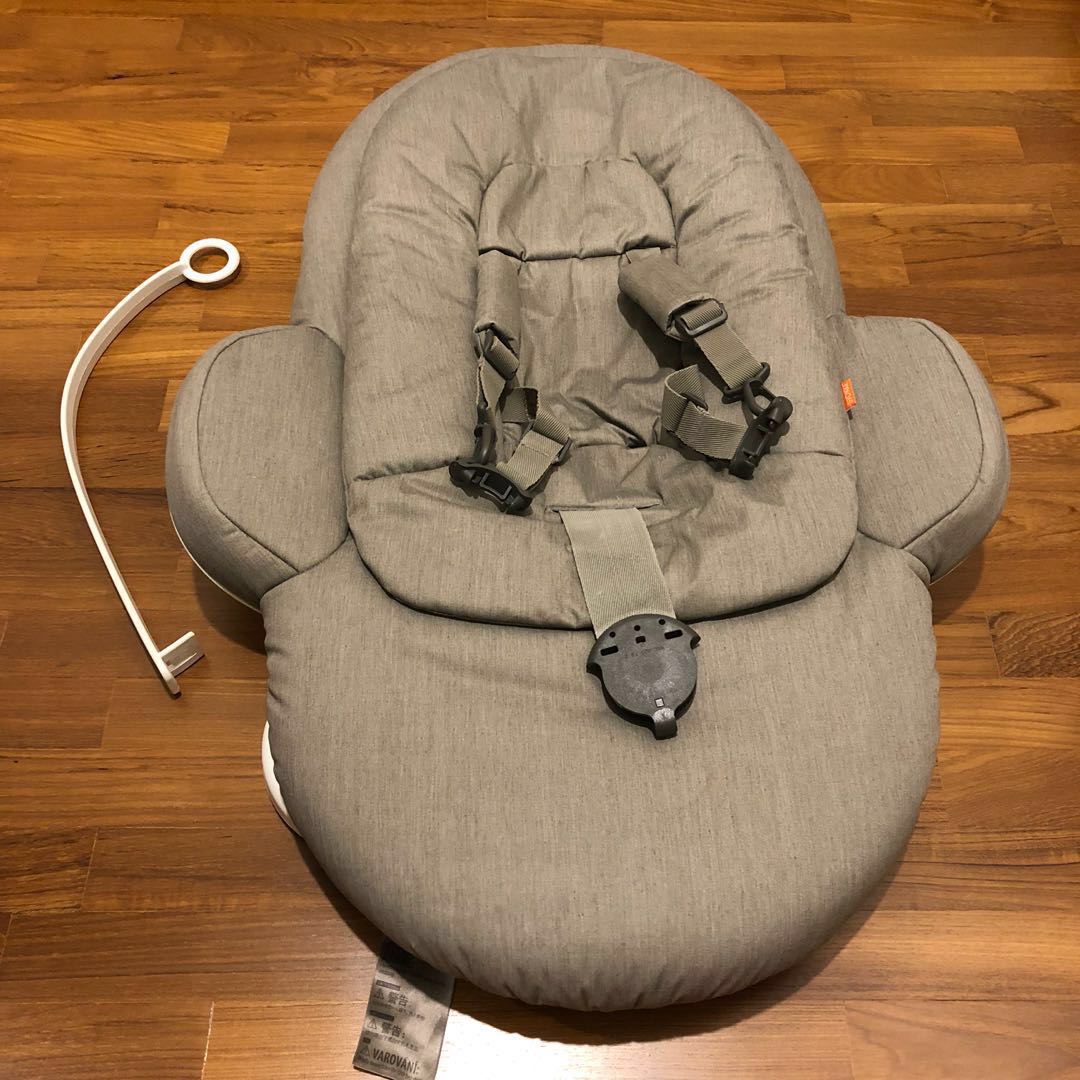 stokke steps bouncer greige