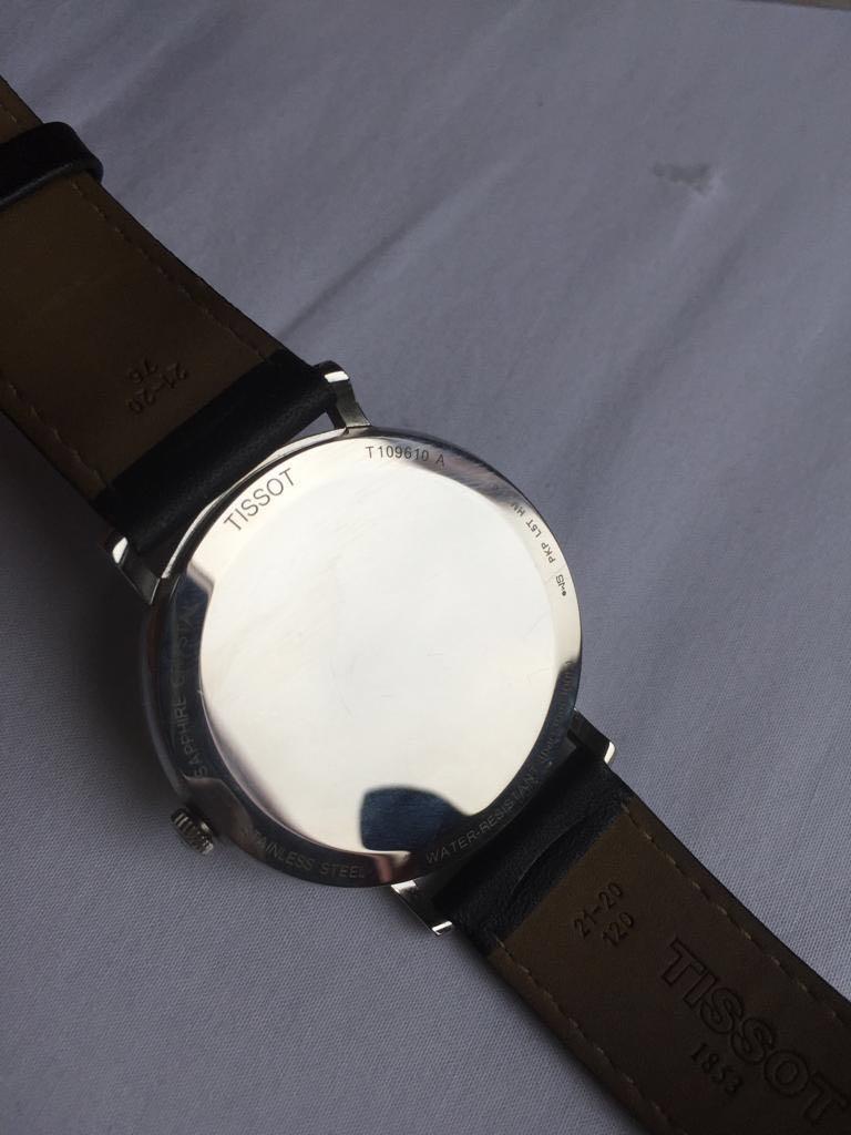 Tissot everytime large, Fesyen Pria, Jam Tangan di Carousell