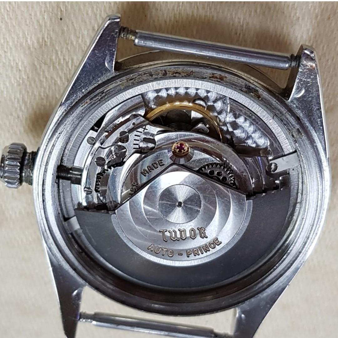 Tudor top 7966 movement