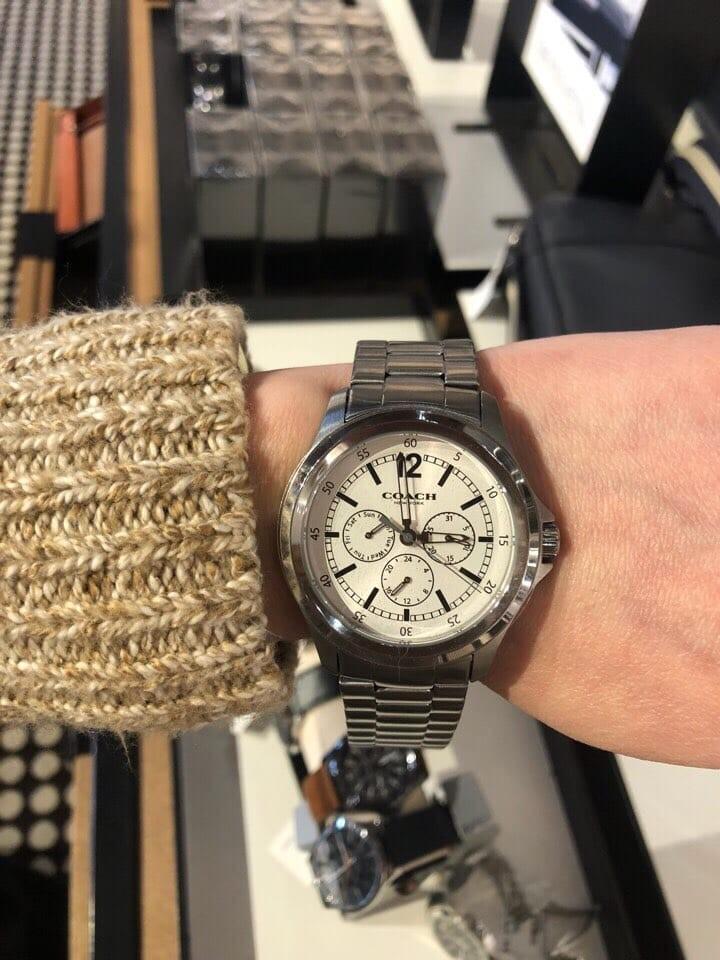 Coach barrow watch top