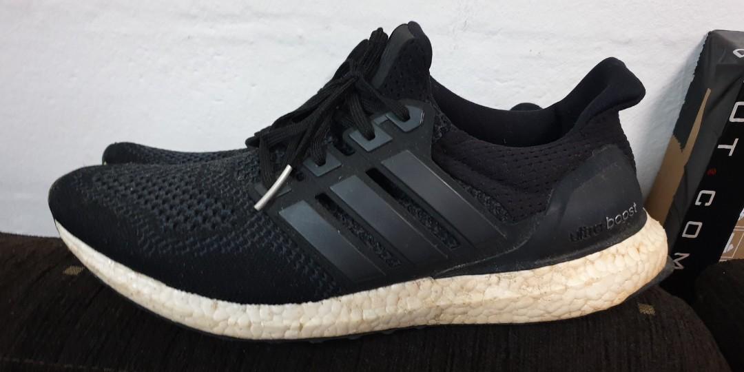 ultra boost core black v1