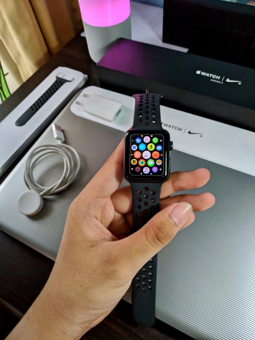 Apple Watch Series 3 42mm Ibox Elektronik Lainnya Di Carousell