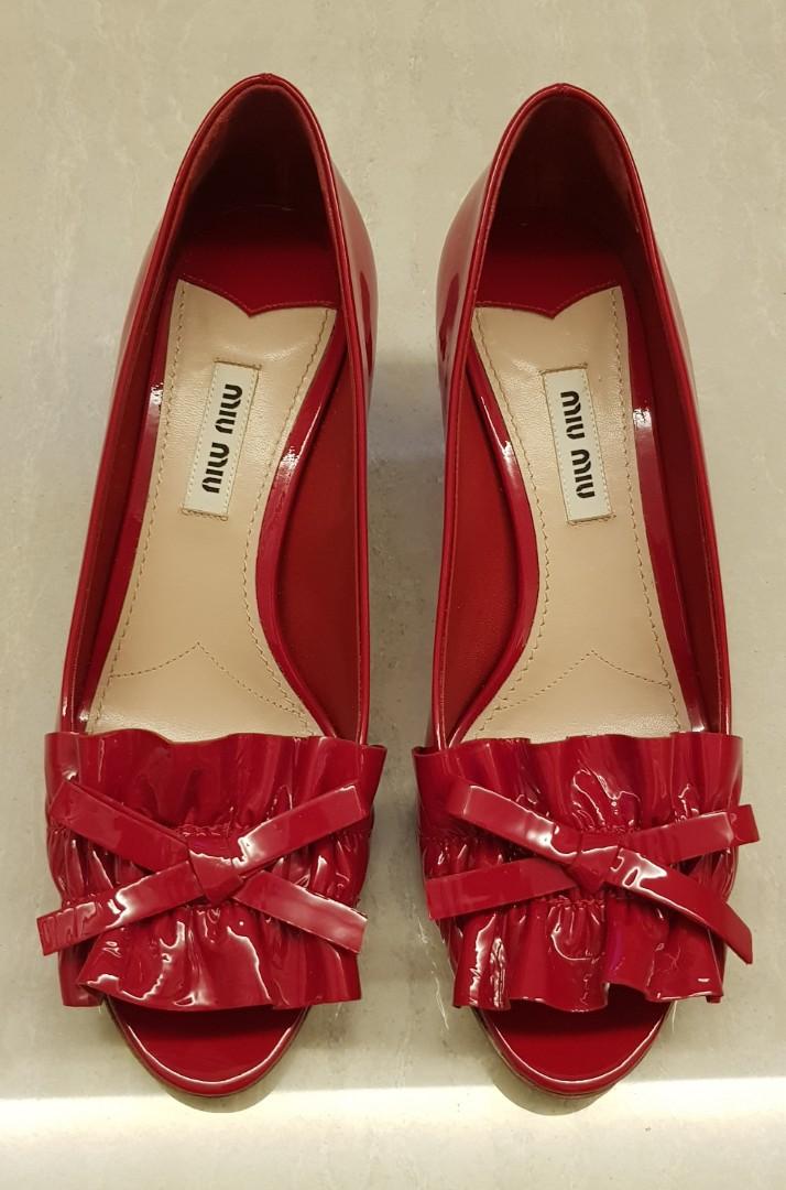 miu miu red shoes