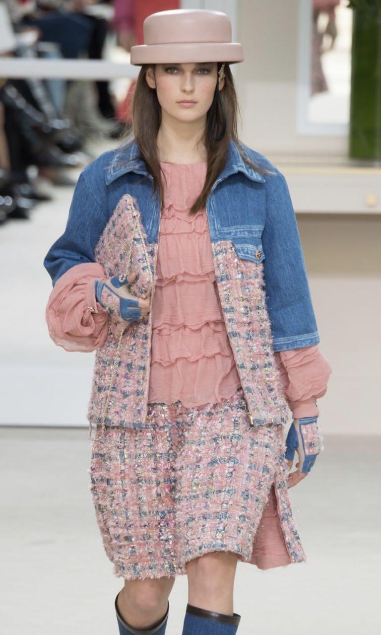 Chanel Pink Tweed Denim Jacket, 名牌 