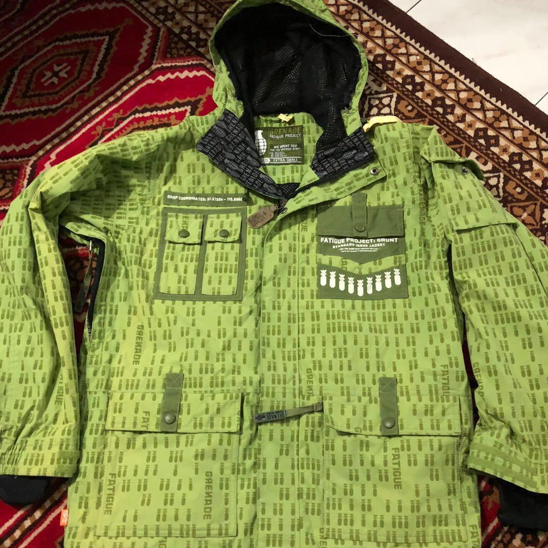 Grenade m65 snowboard jacket on sale