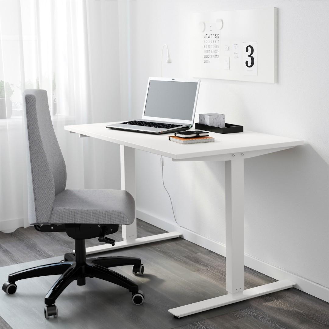 Ikea skarsta table online