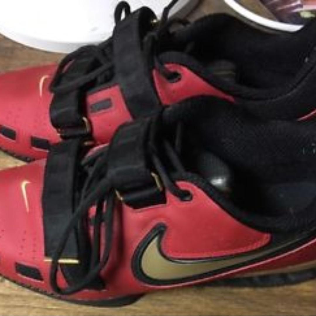 nike romaleos cena