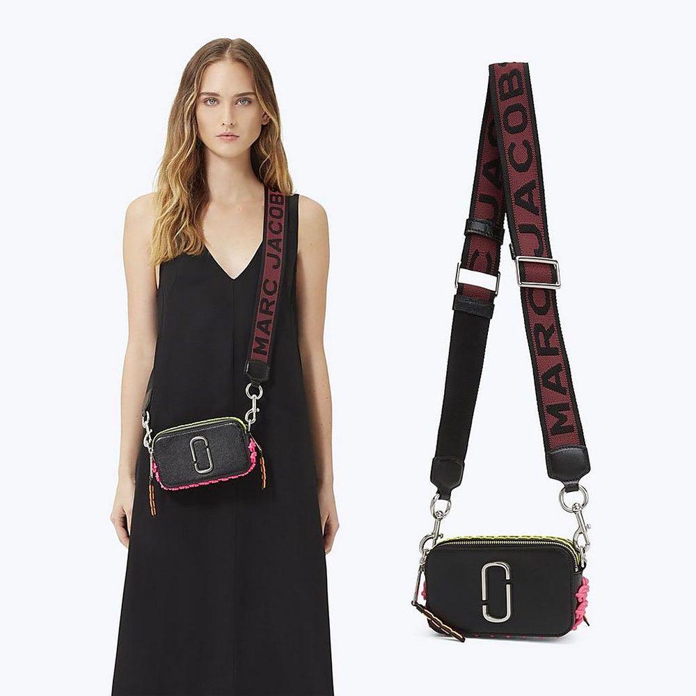 On Hand MARC JACOBS Whipstitched Snapshot Small Camera Bag Black