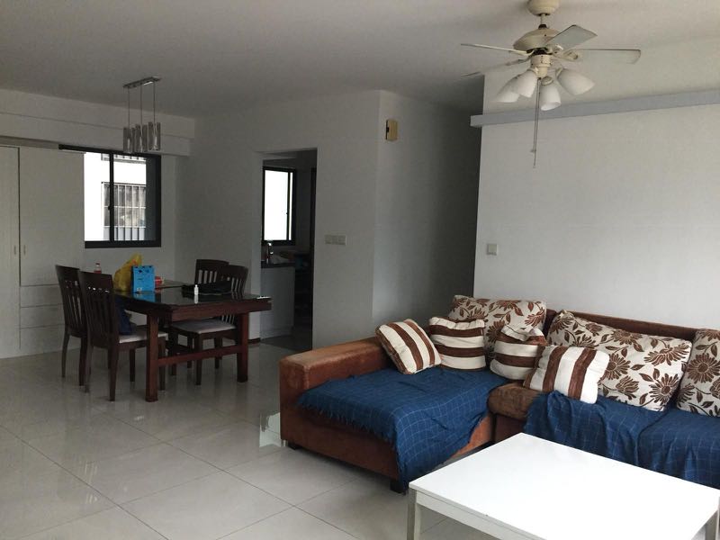 (Category: ) located in . Submitted by annestate (Listing ID 214907590, Image 1). Description: .