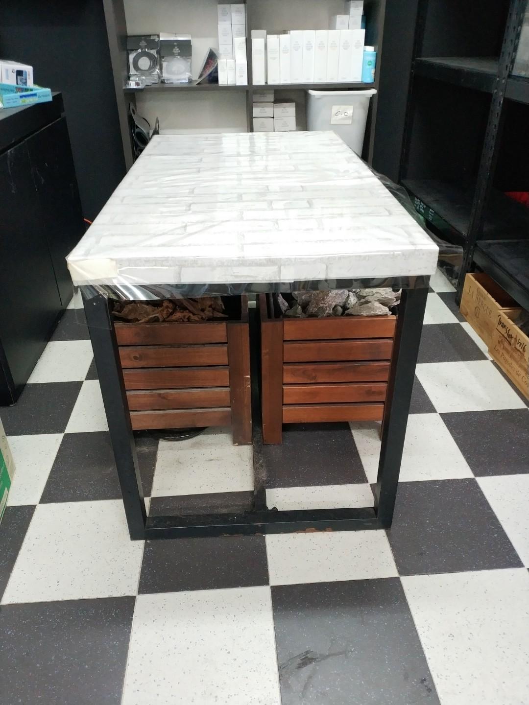 Butcher Table 1 2 X 66 X 74cm Furniture Tables Chairs On Carousell