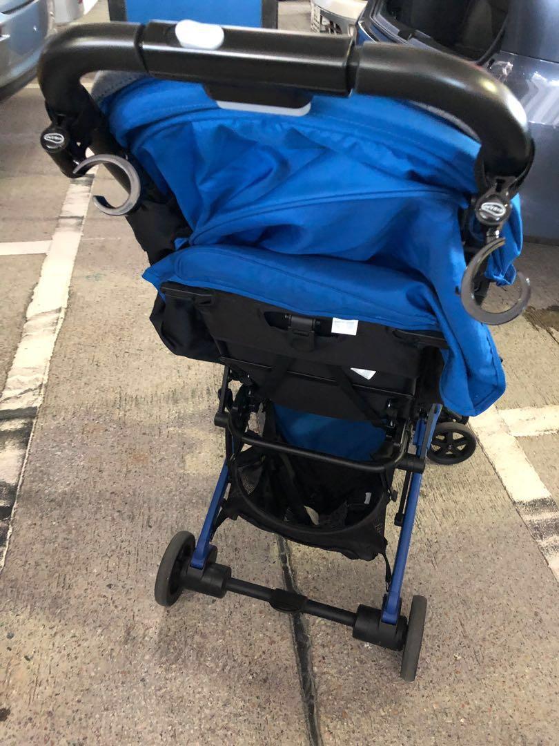 chicco miinimo compact travel stroller