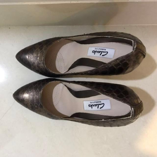 Clarks always chic deals