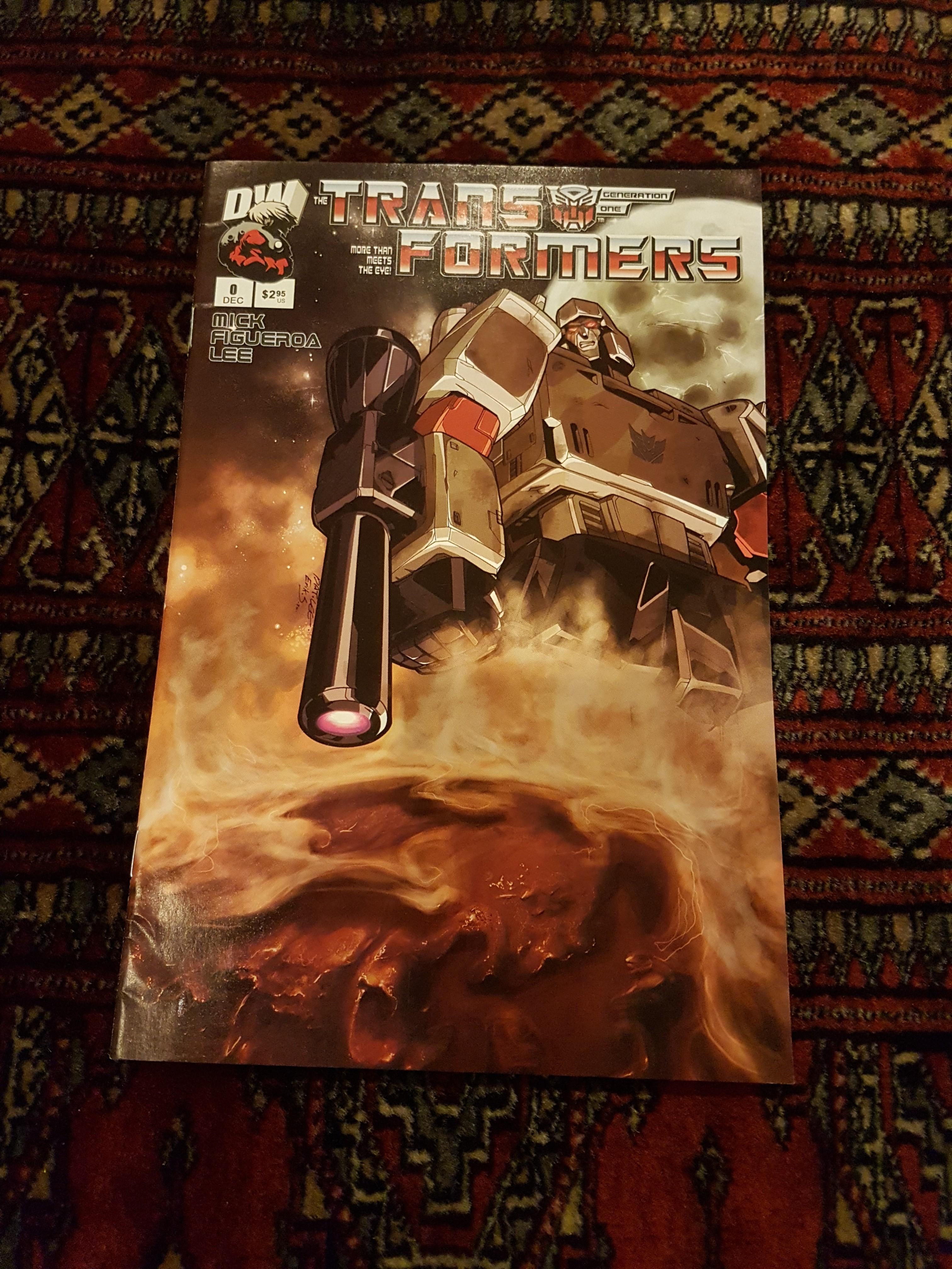 COMIC DW Transformers Series, Hobbies & Toys, Books & Magazines, Comics