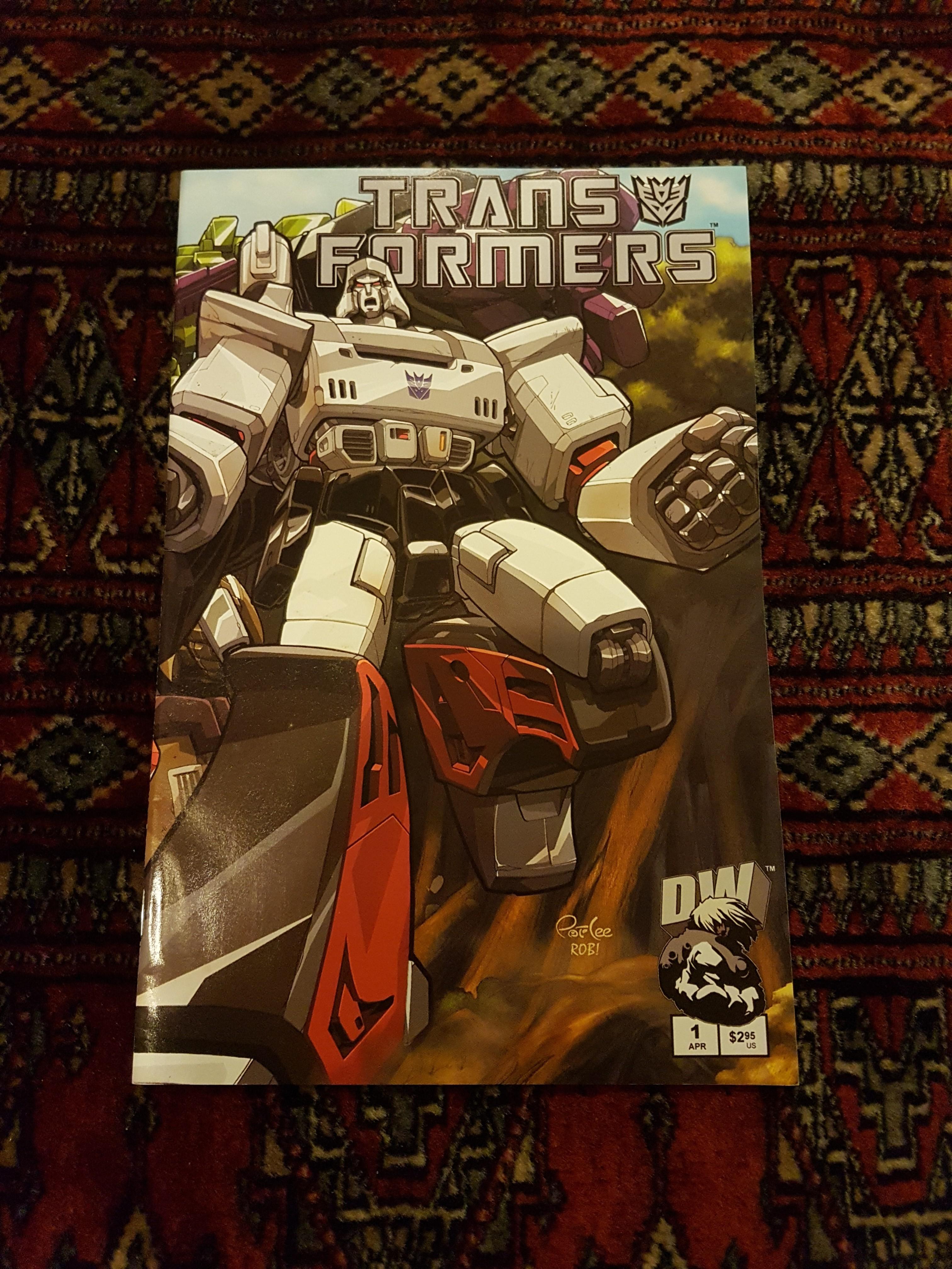COMIC DW Transformers Series, Hobbies & Toys, Books & Magazines, Comics