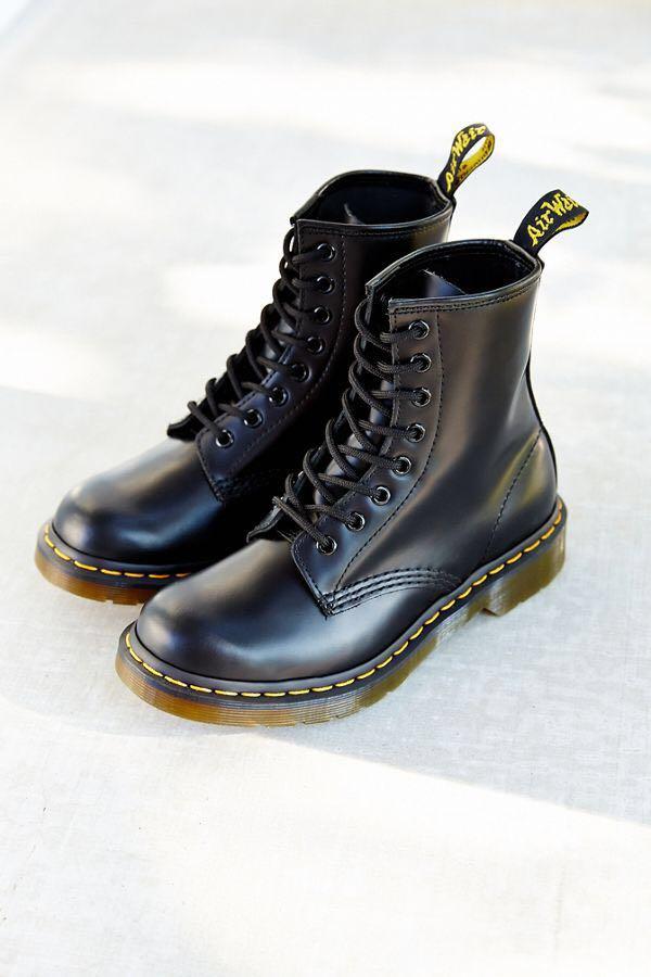 dr martens smooth 1460