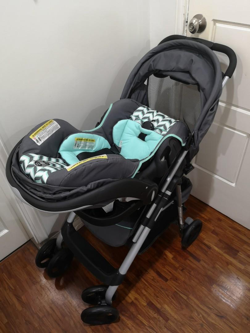 Evenflo vive travel shop system spearmint spree
