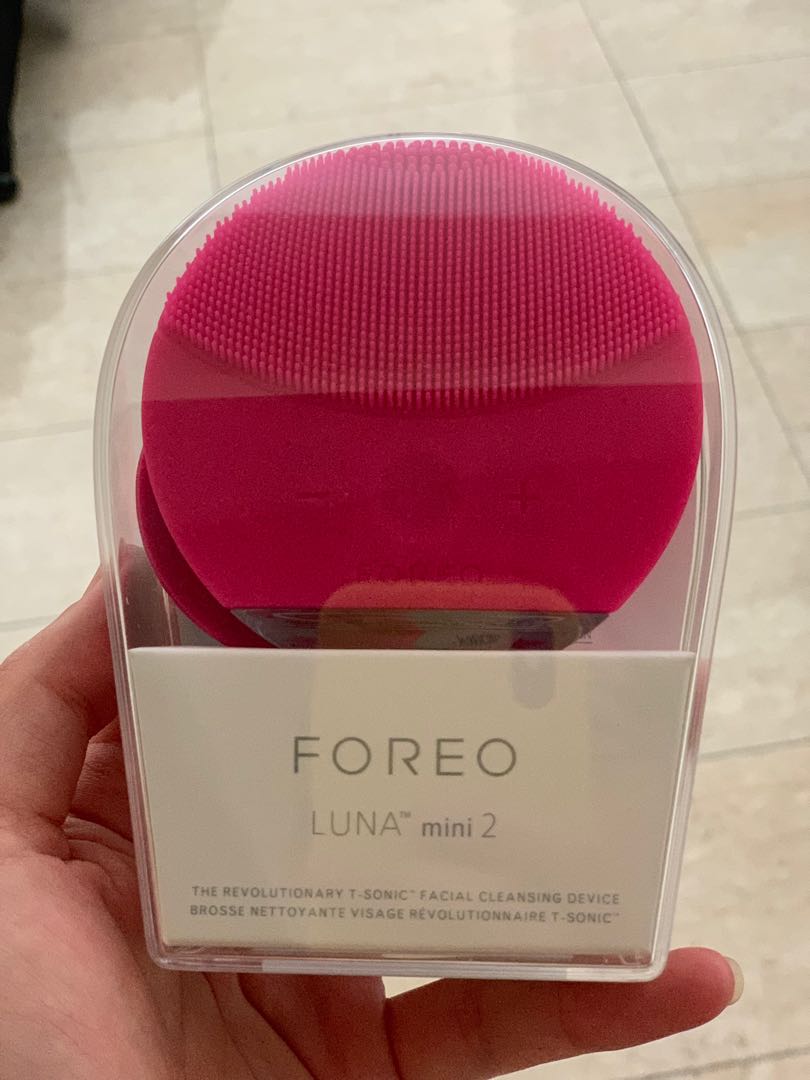 Foreo LUNA Mini 2 Tsonic Facial Cleansing Brush, Beauty & Personal