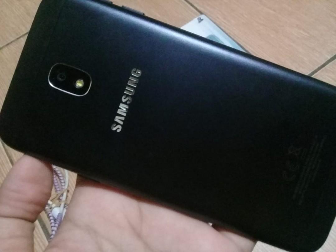 Jual Samsung J3 Pro 17 Bekas Telepon Seluler Tablet Ponsel Android Samsung Di Carousell