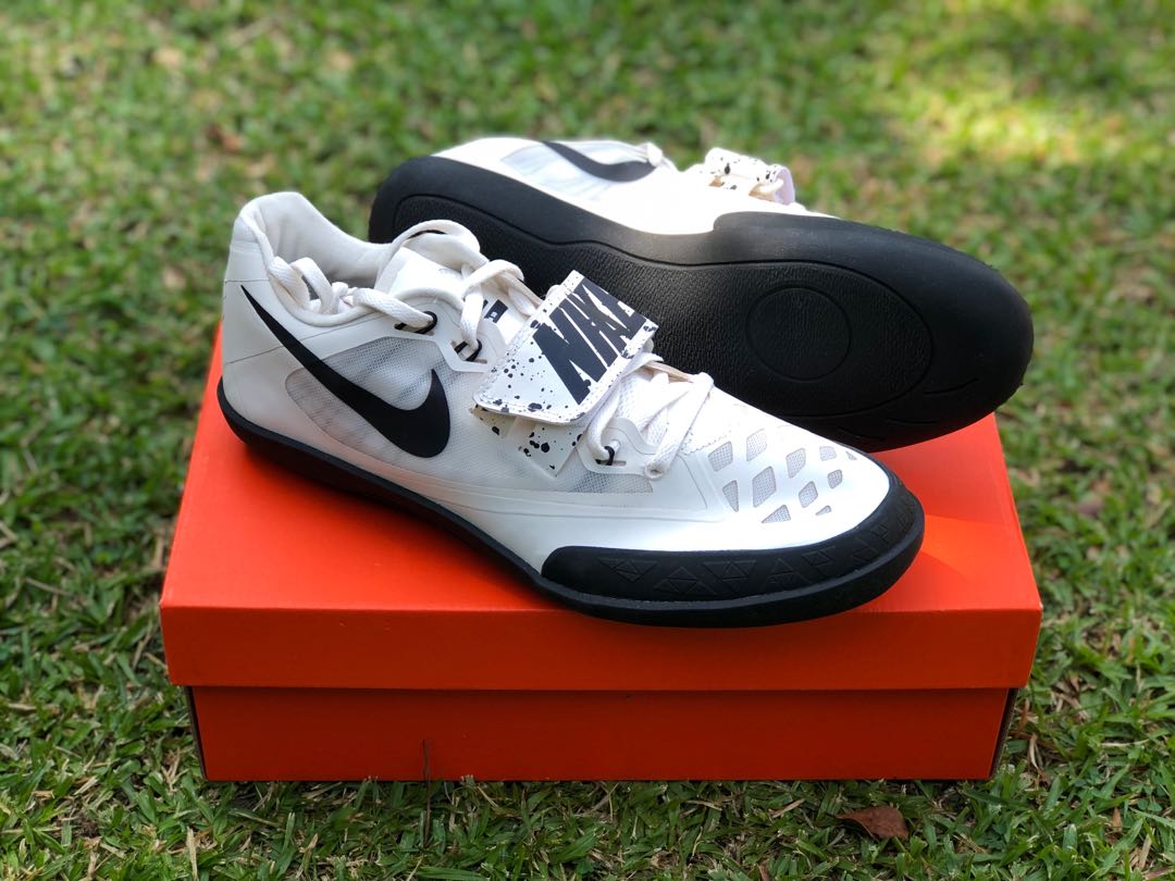 Kasut Lontar Peluru Nike Men S Fashion Footwear Others On Carousell