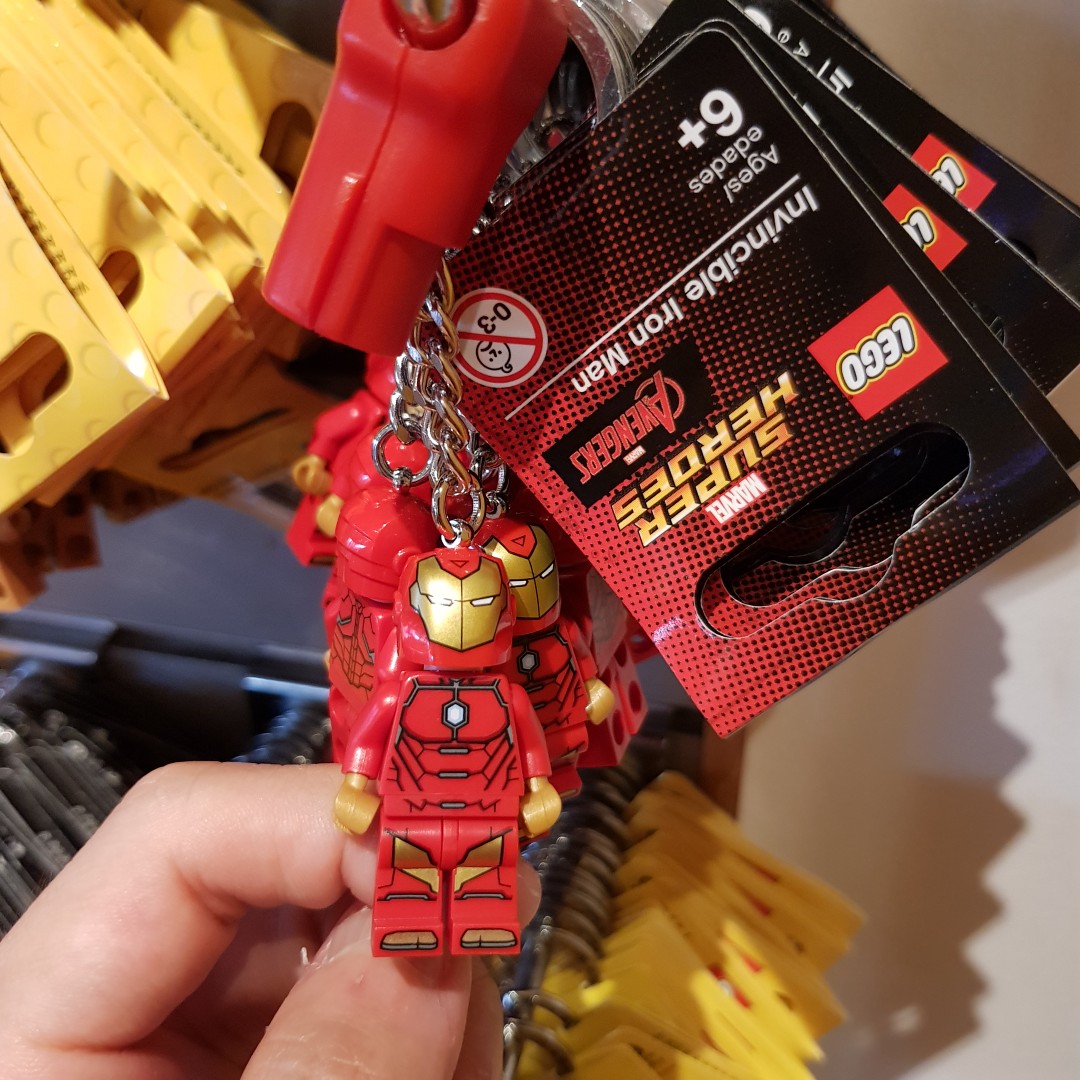 Lego keychain iron man discount