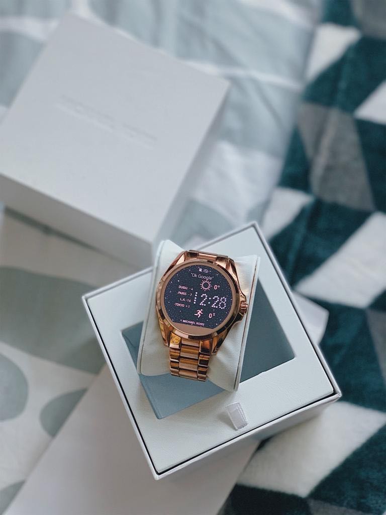 michael kors watch model dw2c
