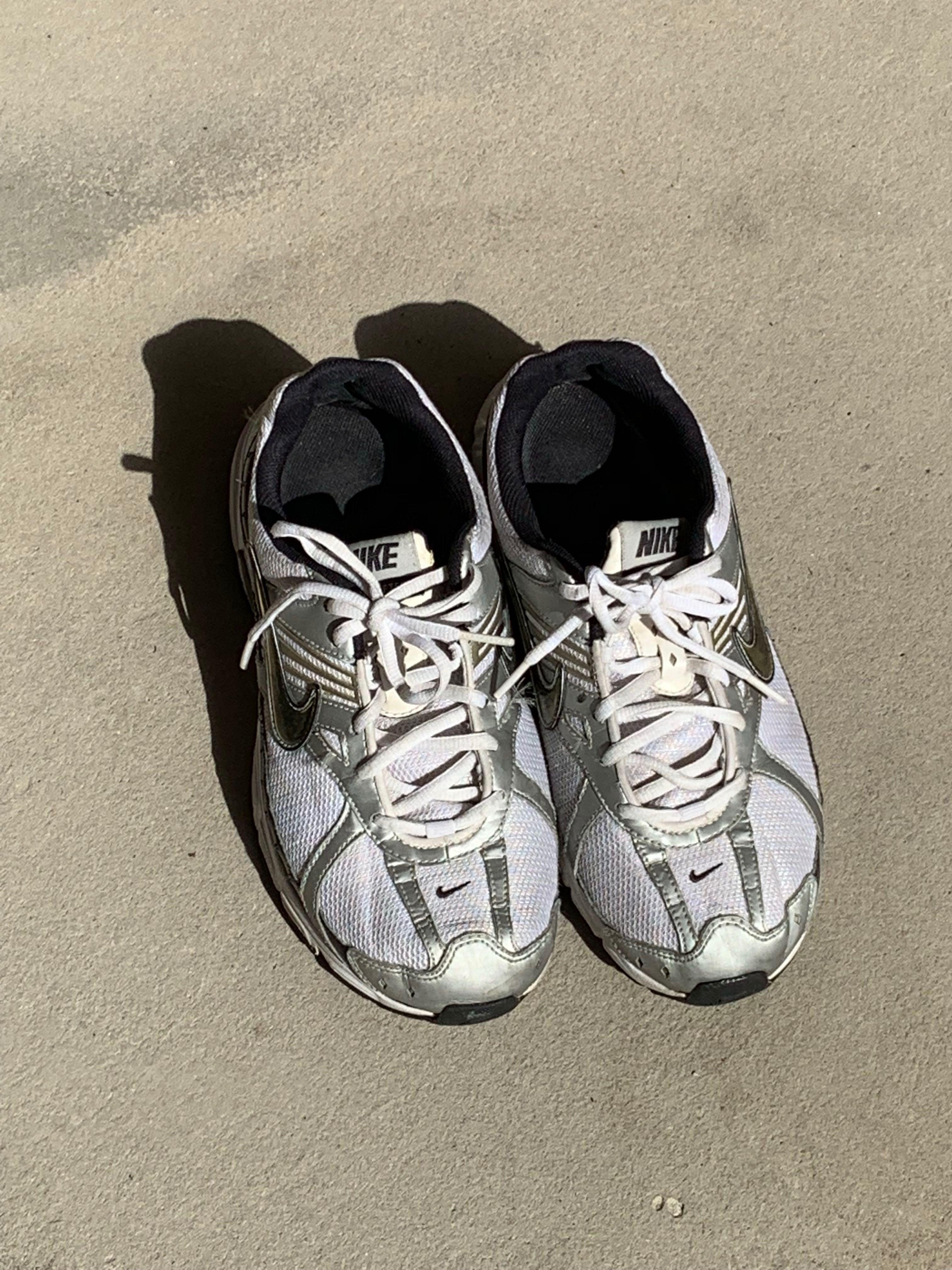 nike downshifter 14