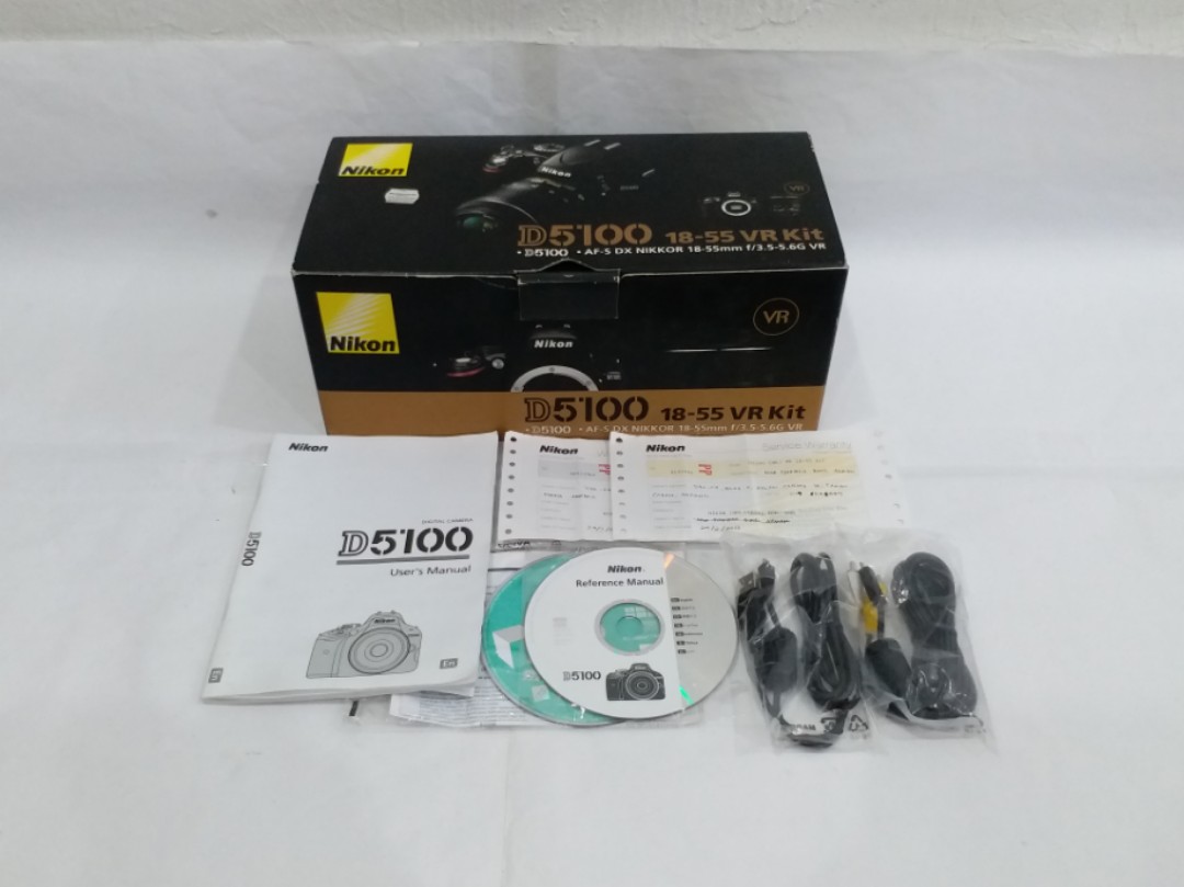 nikon d5100 box and accessories only