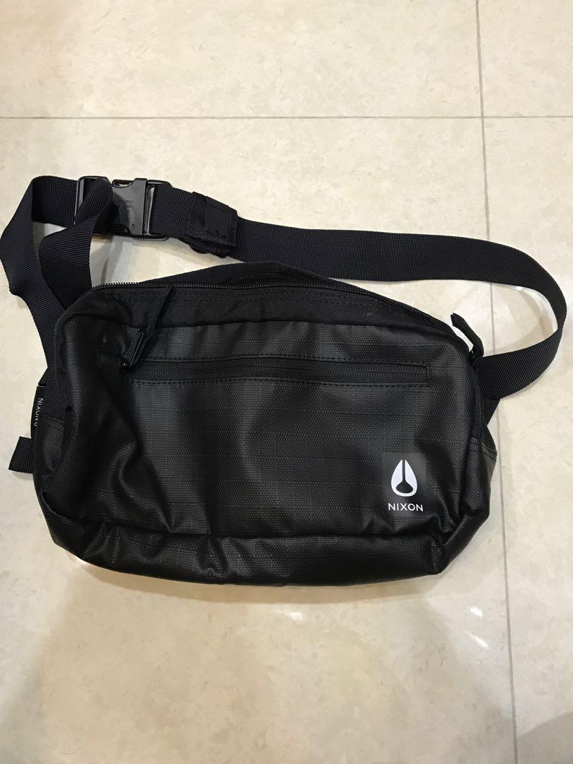 Nixon bum clearance bag